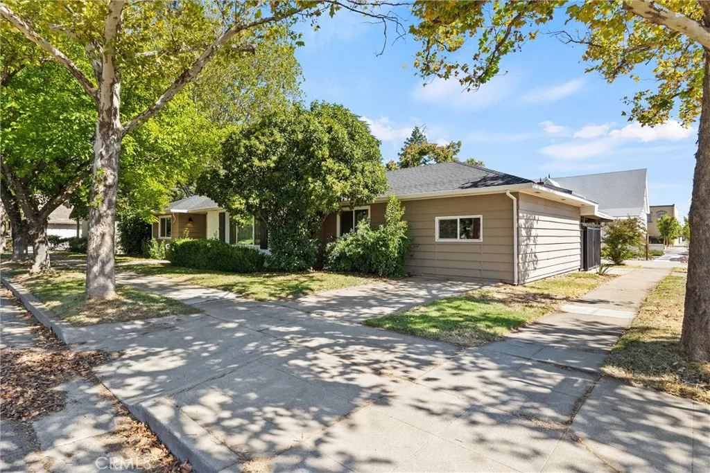 545 Cedar, Red Bluff, CA 96080 — photo 2