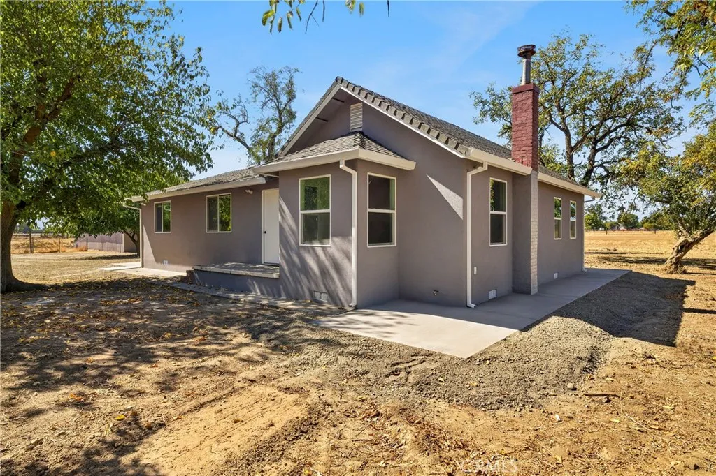 5035 Luning, Corning, CA 96021 — photo 3
