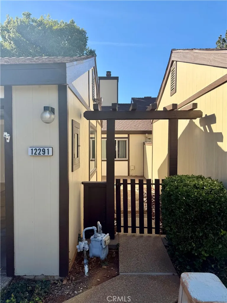 12291 Stonecreek Court — photo