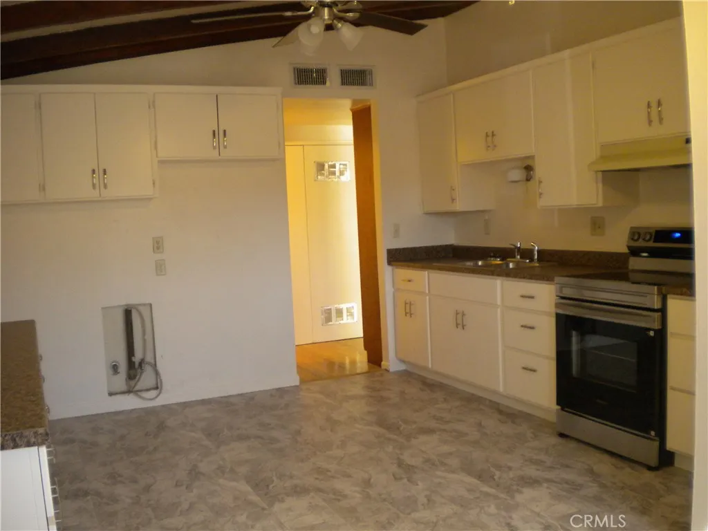 15 E Swift, Orland, CA 95963 — photo 3