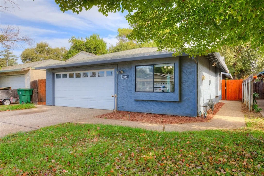 2484 Streamside Court — photo
