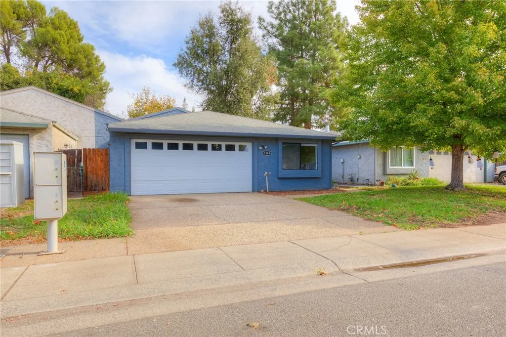2484 Streamside Court, Chico, CA 95926 — photo 2