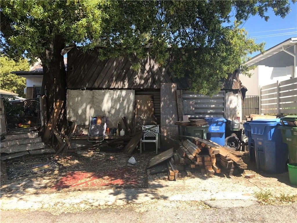 7115 Shadygrove Street — photo