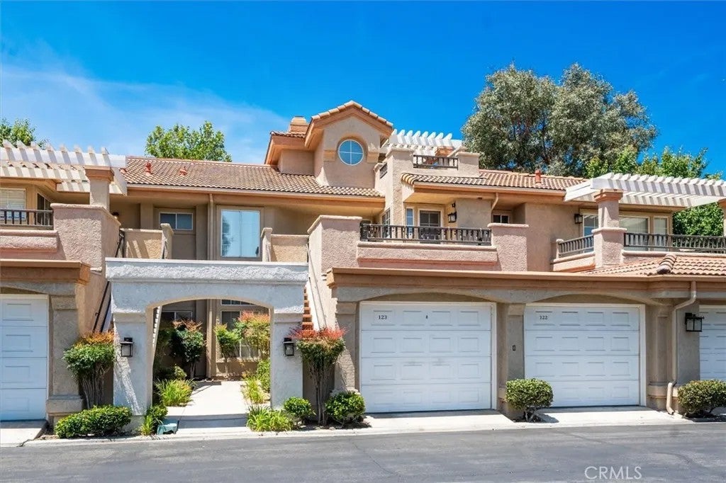 23926 Arroyo Park Drive 123 — photo