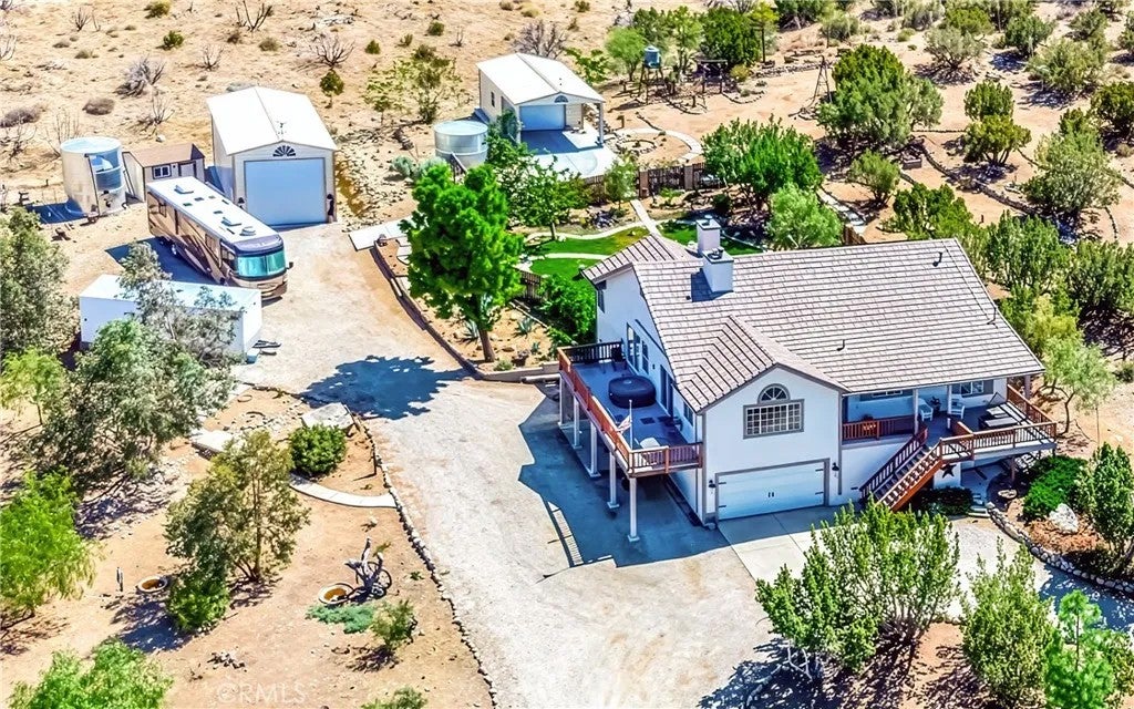 11720 Honeybee Lane — photo