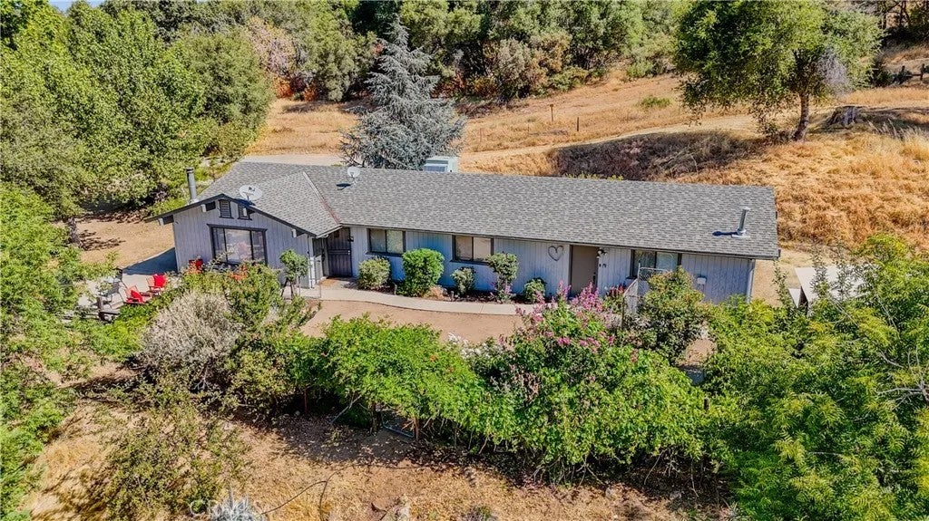 33301 Road 233 — photo