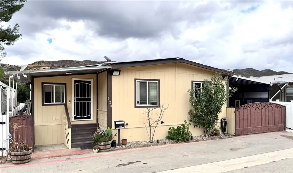 36200 Paradise Ranch Road #120, Castaic, CA 91384 — photo 2