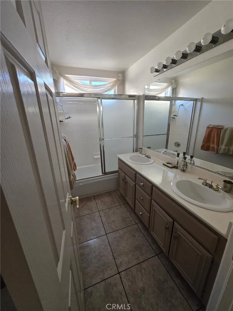 1587 Scioto, Banning, CA 92220 — photo 3