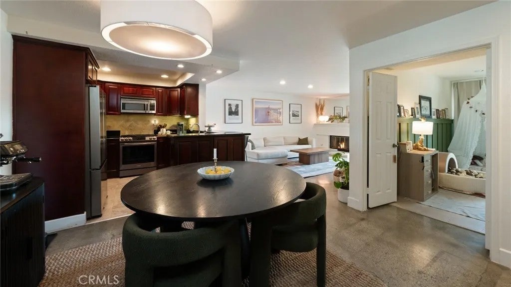 8512 Tuscany 222 — photo