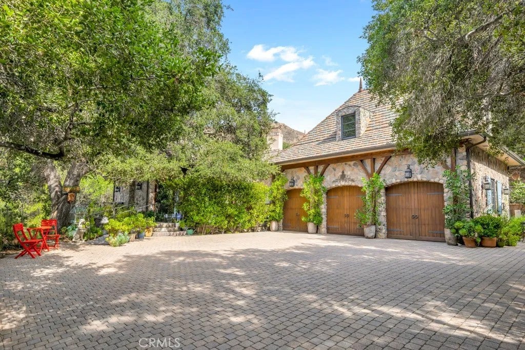 3439 Dorothy Road — photo