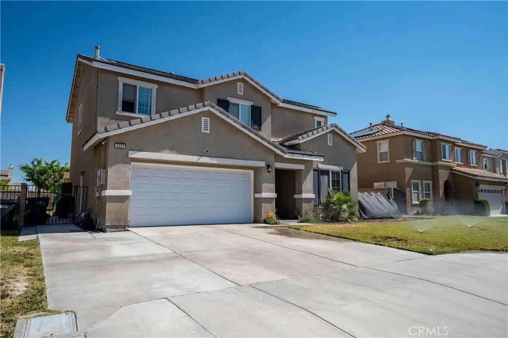 4225 Vahan Court — photo