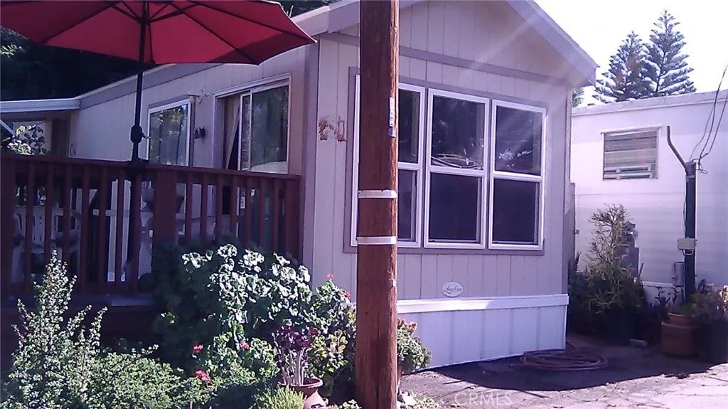 10799 Sherman Grove 18 — photo