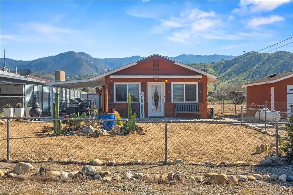 2868 Webb — photo