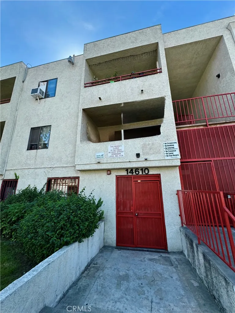 14610 Delano Unit 115 — photo