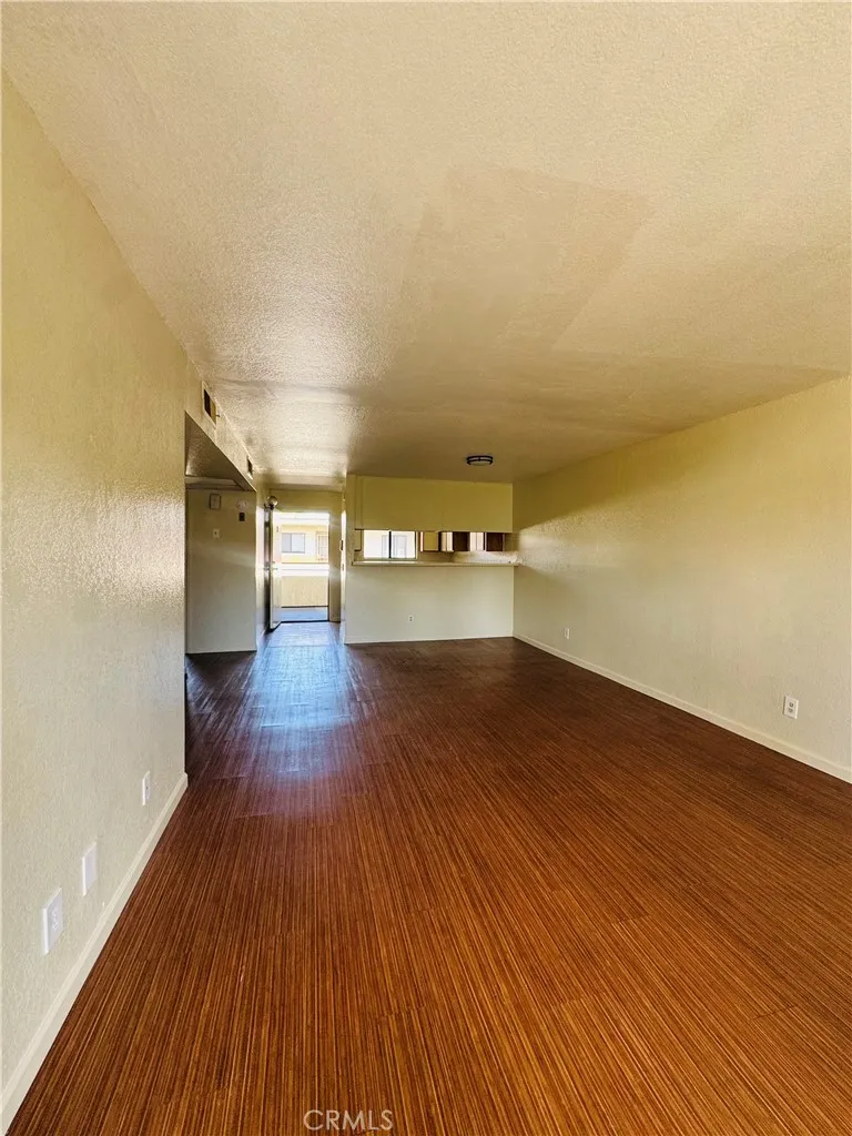 14610 Delano Unit 215 — photo