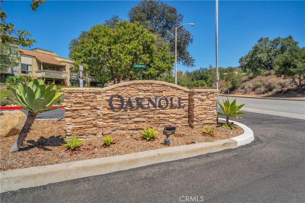 291 Sequoia Court 13 — photo