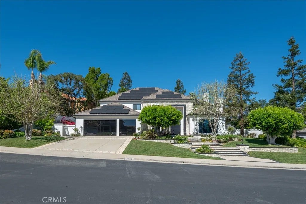 5428 Villawood Cir — photo