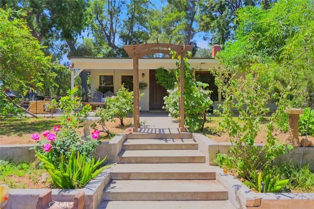 9522 La Canada — photo