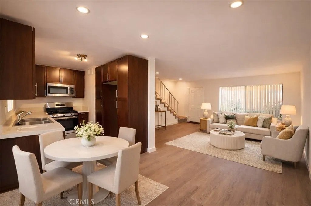 9831 Sepulveda 12 — photo