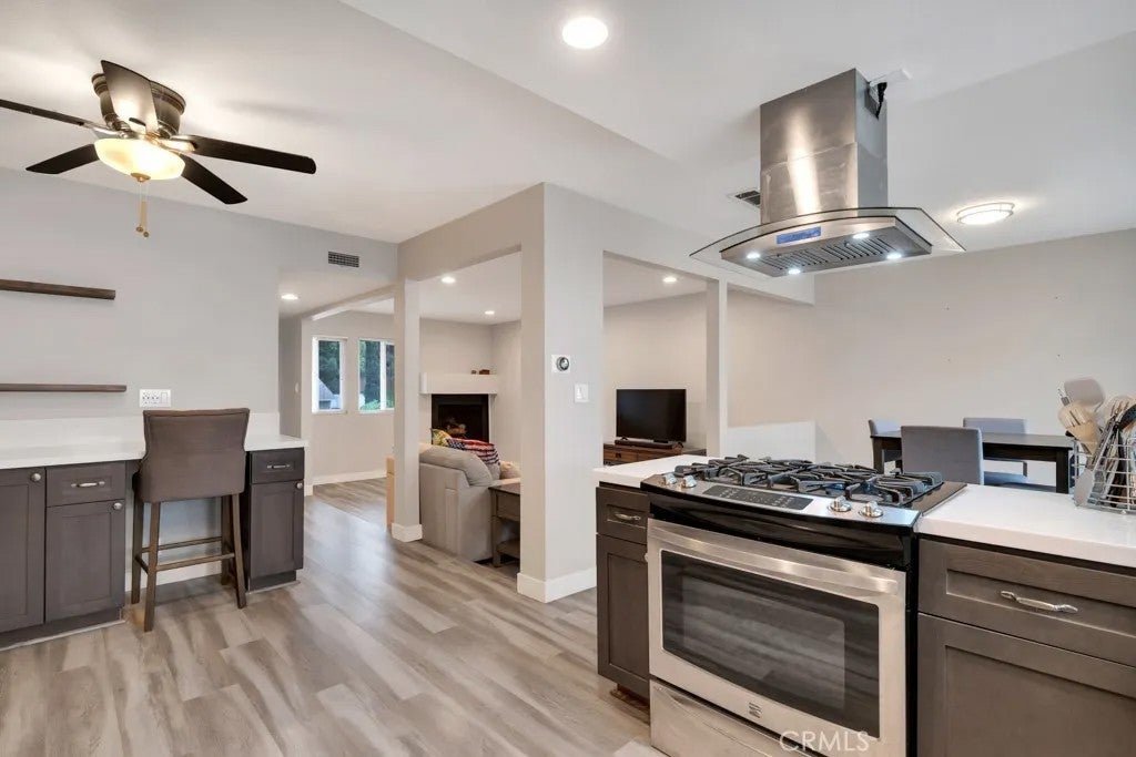 110 Jeranios Court — photo