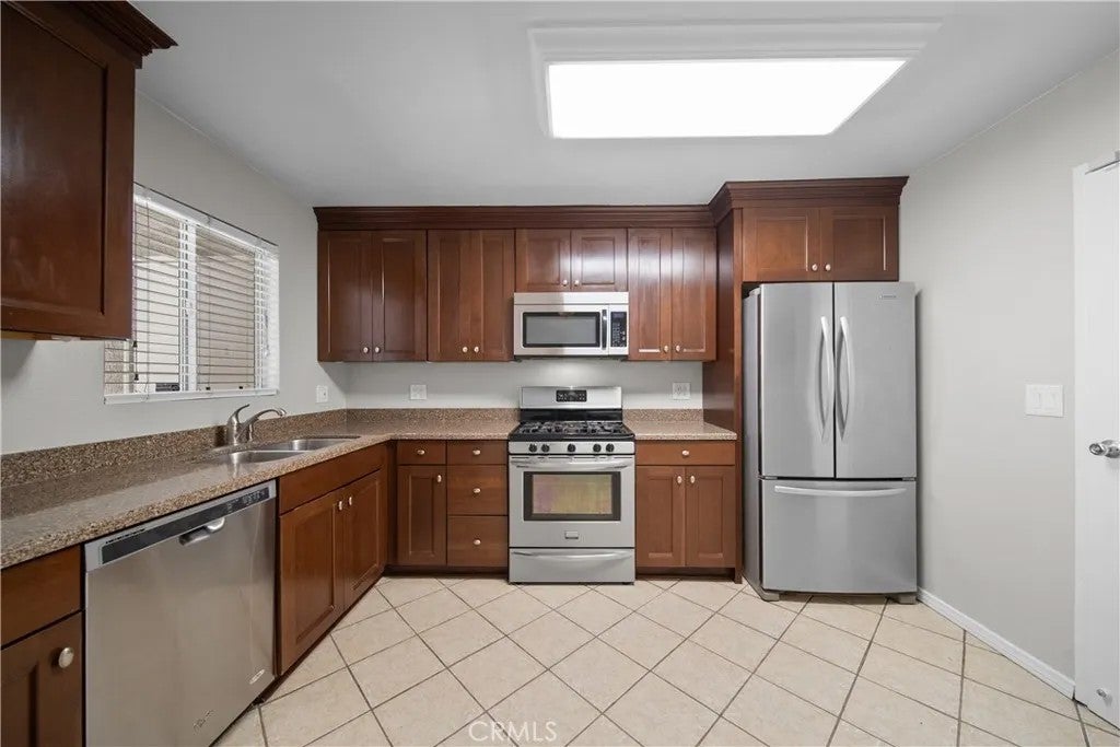 21346 Nandina 102 — photo