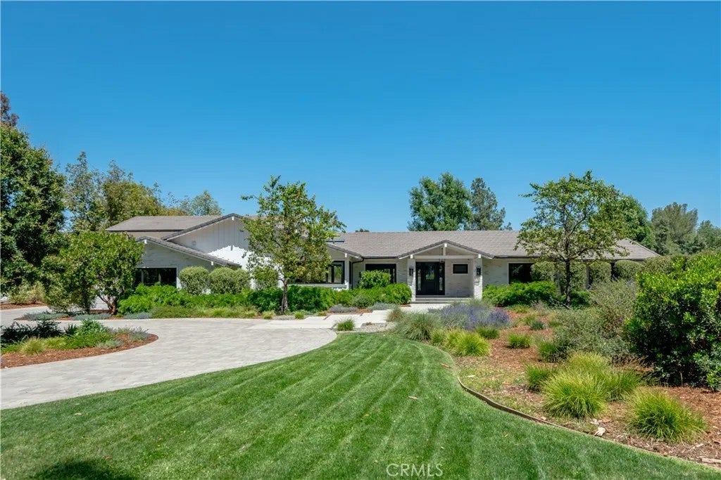 24884 Jim Bridger Road — photo