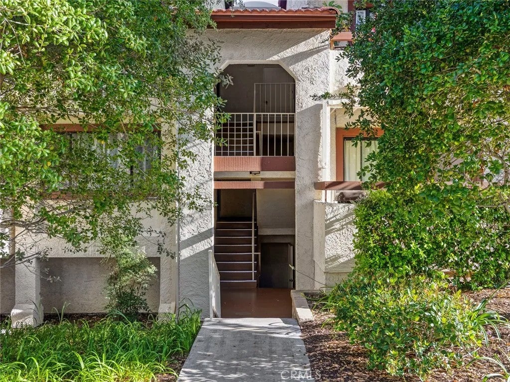 18053 Sundowner Way 626 — photo