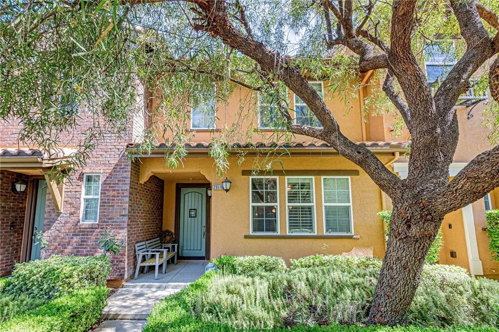 28519 Herrera Street — photo