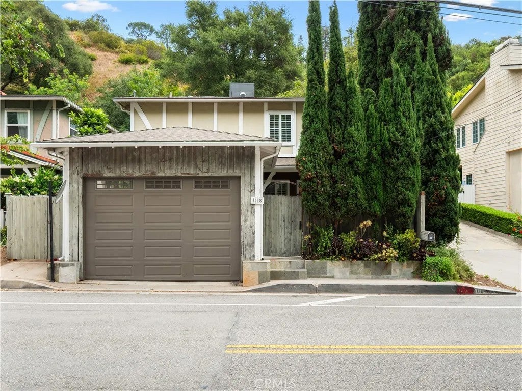 1118 N Beverly Glen Boulevard — photo