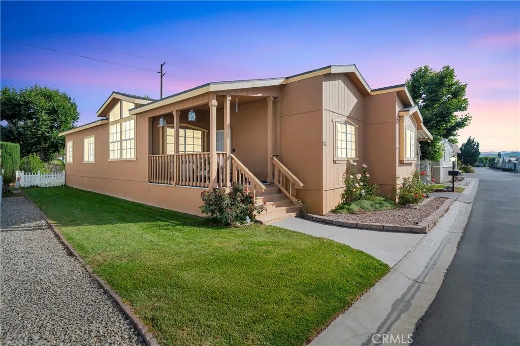 21220 Willow Weed Way — photo