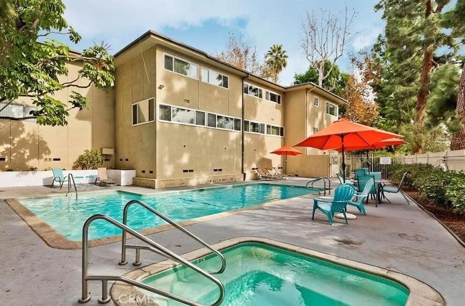 11138 Aqua Vista Street 9 — photo