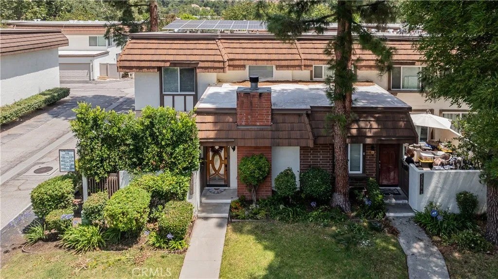 22170 James Alan Circle 1 — photo