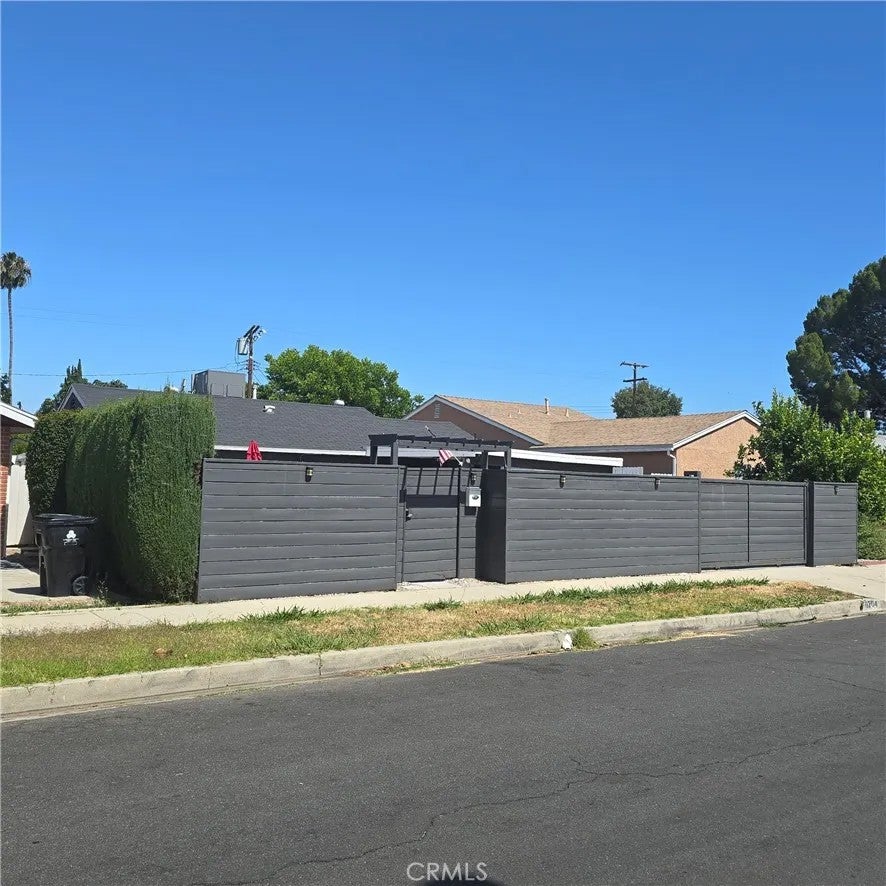 6704 Rhea — photo