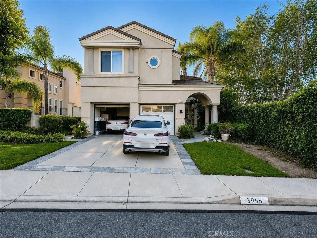 3955 Sunsetridge Road — photo