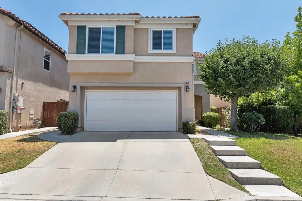 13254 La Tierra Way — photo