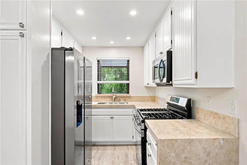 18183 Sundowner Way Unit 851 — photo