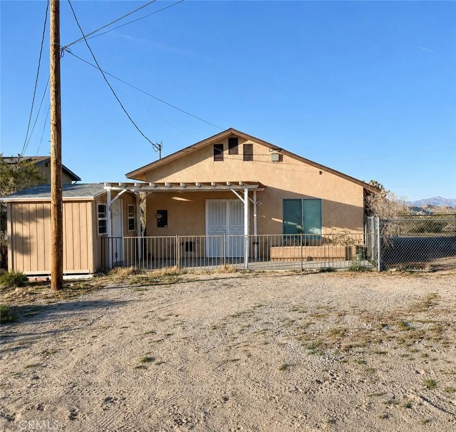 30881 Pawnee — photo