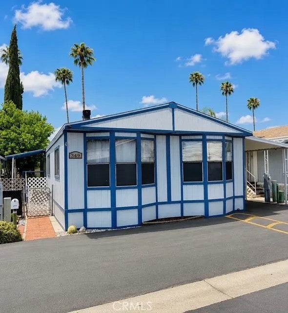 20401 Soledad Canyon Road 349 — photo