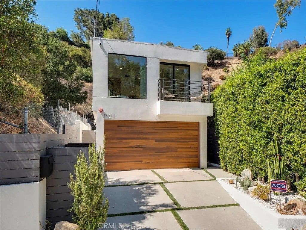 17043 Cotter Place — photo