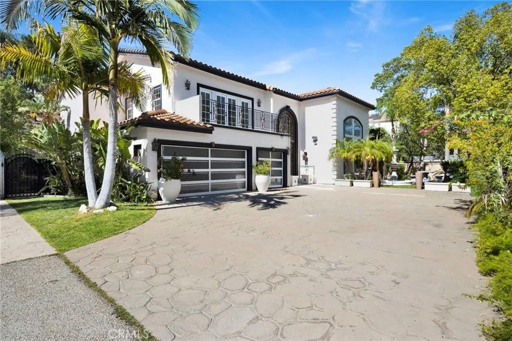 11528 Jenny Lane — photo
