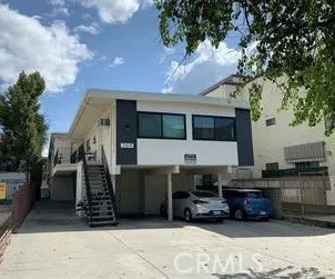 1164 Irving Avenue Unit C — photo