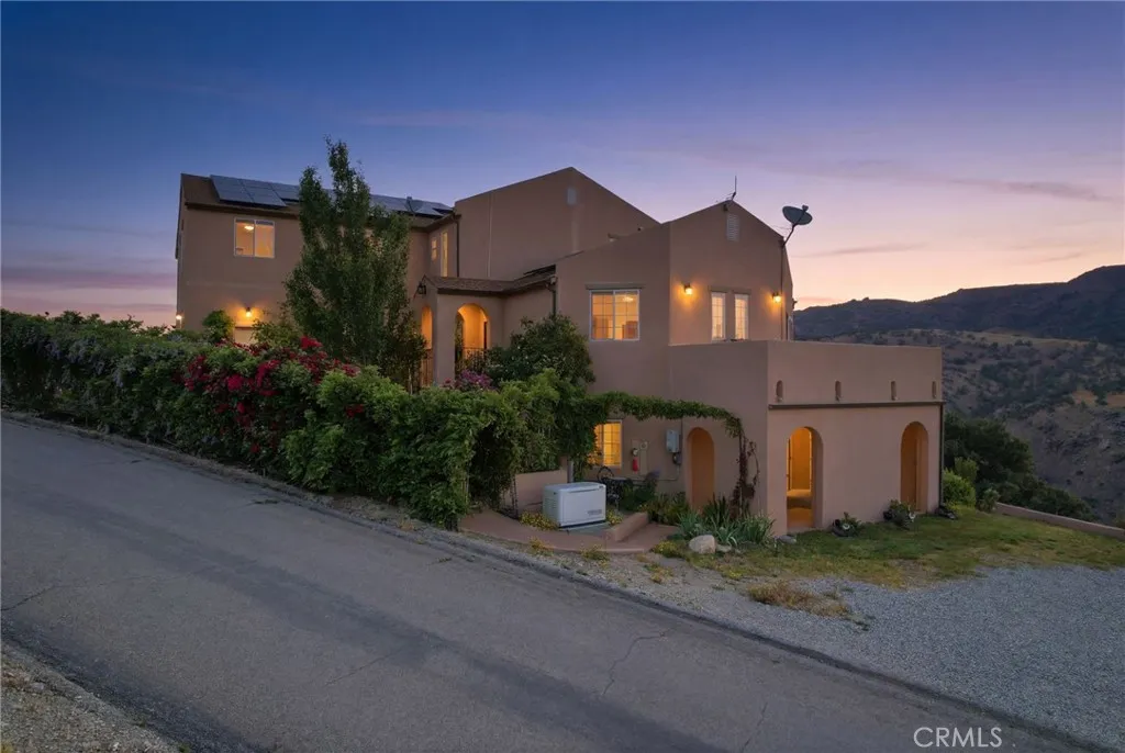 19701 Dovetail, Tehachapi, CA 93561 — photo 2