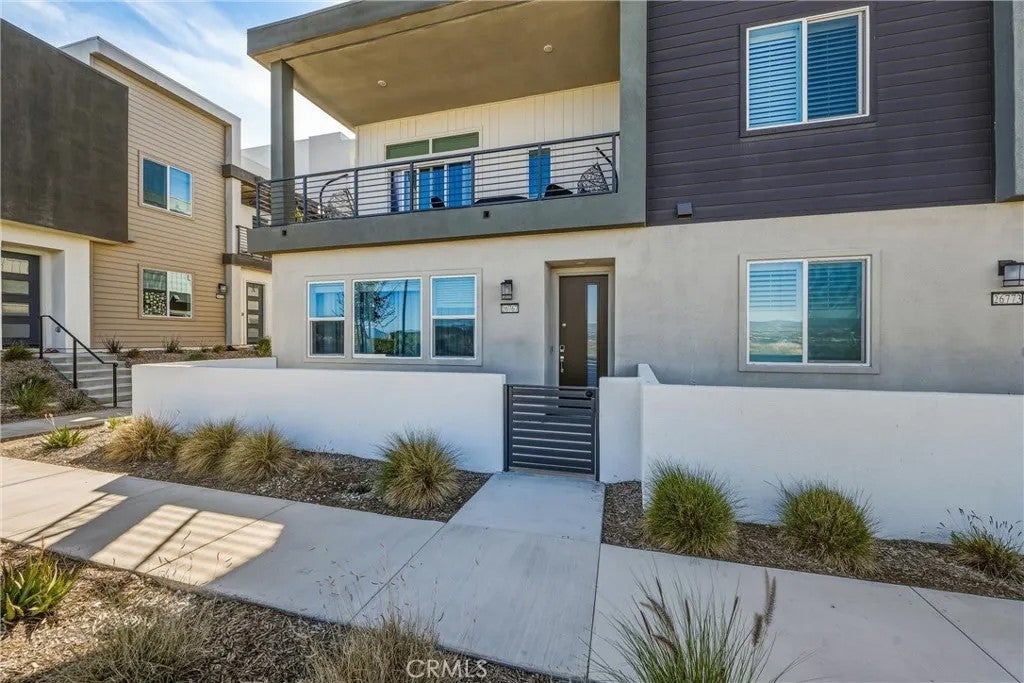 26767 Laurel Mountain Loop — photo