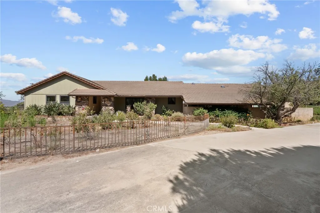 2425 Duval Road, Santa Rosa, CA 93012 — photo 2