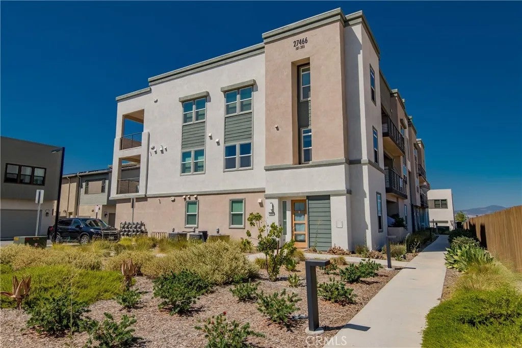 27466 Mercantile Court 203 — photo
