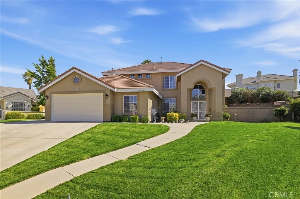 42103 Desert Hill Drive — photo