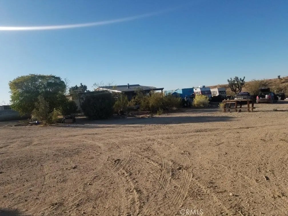 18501 Fort Tejon Road — photo