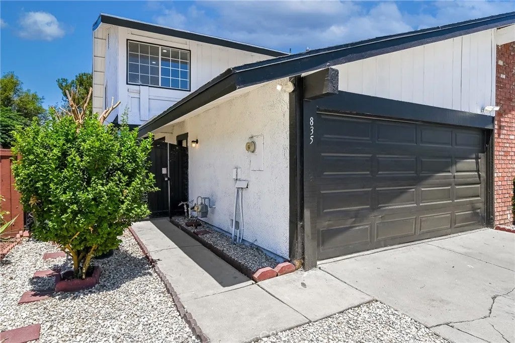 835 Quail — photo