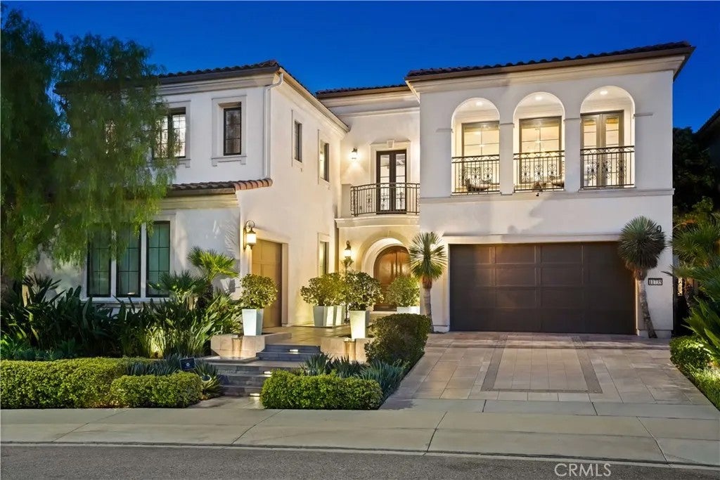 11735 N Manchester Way — photo