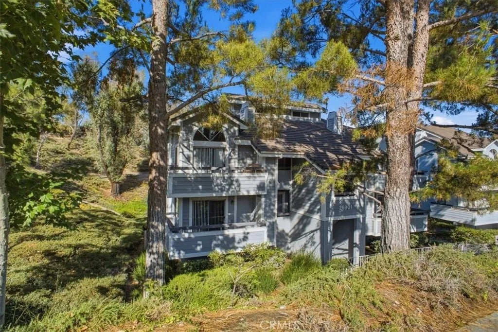 26901 Rainbow Glen Drive 643 — photo